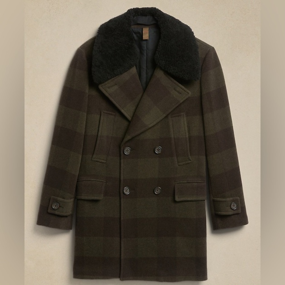 Banana Republic Ivar Plaid Peacoat, green and black. Size small-medium